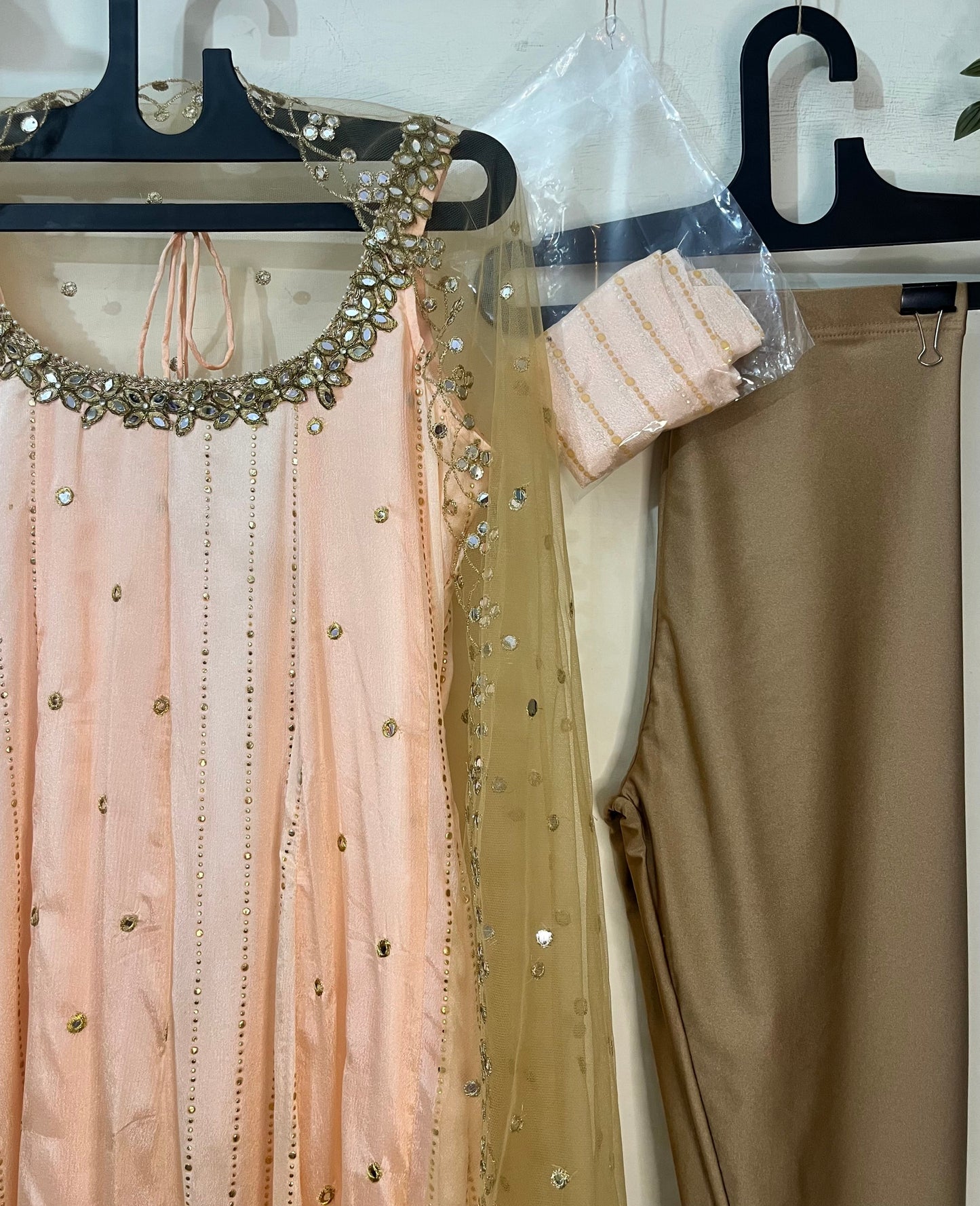 'Afiya' - Anarkali suit set with sleeves attached