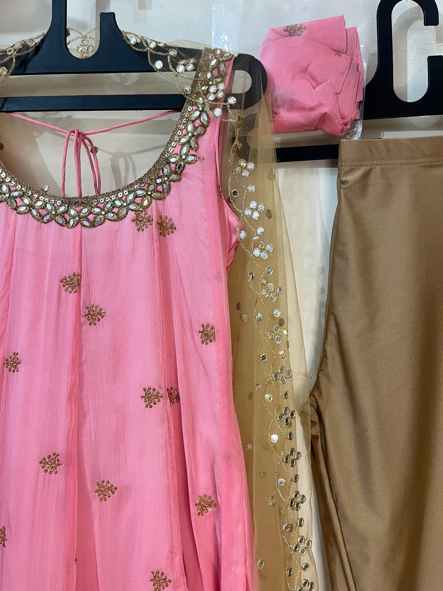 'Mahira' - Anarkali suit set with sleeves attached