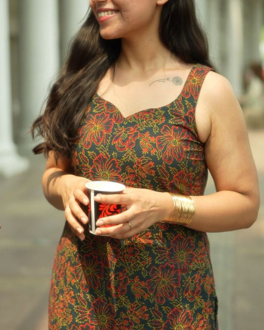 Kaamini – Hand block Floral Cotton Kurti