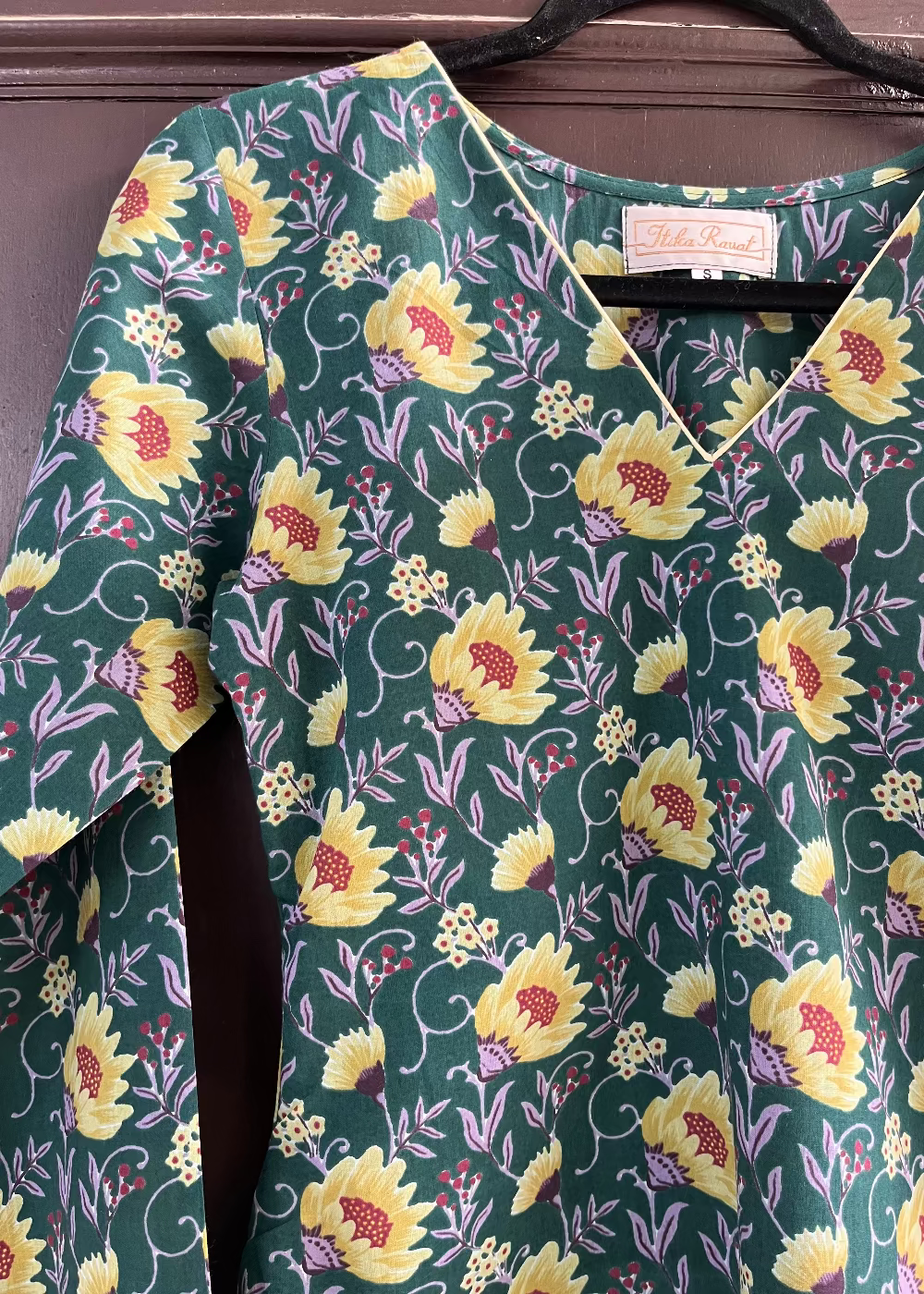 HARI-BHARI short kurti