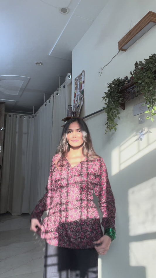 PARI - WINTER SHORT KURTI